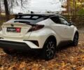 Белый Тойота C-HR, объемом двигателя 1.8 л и пробегом 79 тыс. км за 26290 $, фото 6 на Automoto.ua