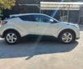 Белый Тойота C-HR, объемом двигателя 1.8 л и пробегом 113 тыс. км за 27480 $, фото 18 на Automoto.ua