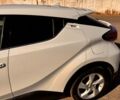 Белый Тойота C-HR, объемом двигателя 1.8 л и пробегом 42 тыс. км за 22000 $, фото 8 на Automoto.ua