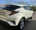 Білий Тойота C-HR, об'ємом двигуна 1.2 л та пробігом 105 тис. км за 20700 $, фото 3 на Automoto.ua
