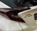 Белый Тойота C-HR, объемом двигателя 1.8 л и пробегом 79 тыс. км за 26290 $, фото 34 на Automoto.ua