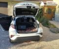 Белый Тойота C-HR, объемом двигателя 1.99 л и пробегом 30 тыс. км за 25700 $, фото 20 на Automoto.ua