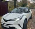 Тойота C-HR 2019 в Киеве на Automoto.ua Белый Тойота C-HR, объемом двигателя 1.8 л и пробегом 79 тыс. км за 25800 $, фото 2 на Automoto.ua