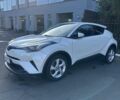 Білий Тойота C-HR, об'ємом двигуна 1.2 л та пробігом 105 тис. км за 20700 $, фото 1 на Automoto.ua