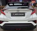 Белый Тойота C-HR, объемом двигателя 1.2 л и пробегом 92 тыс. км за 20490 $, фото 5 на Automoto.ua