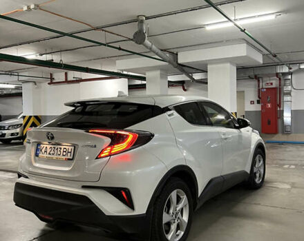 Белый Тойота C-HR, объемом двигателя 1.8 л и пробегом 89 тыс. км за 28500 $, фото 24 на Automoto.ua