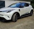 Белый Тойота C-HR, объемом двигателя 2 л и пробегом 140 тыс. км за 19000 $, фото 1 на Automoto.ua