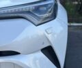 Білий Тойота C-HR, об'ємом двигуна 1.2 л та пробігом 105 тис. км за 20700 $, фото 20 на Automoto.ua