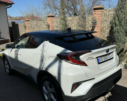 Білий Тойота C-HR, об'ємом двигуна 1.8 л та пробігом 41 тис. км за 29000 $, фото 27 на Automoto.ua