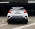 Белый Тойота C-HR, объемом двигателя 1.99 л и пробегом 22 тыс. км за 22490 $, фото 4 на Automoto.ua