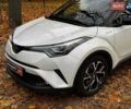 Белый Тойота C-HR, объемом двигателя 1.8 л и пробегом 79 тыс. км за 26290 $, фото 13 на Automoto.ua