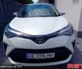 Белый Тойота C-HR, объемом двигателя 1.2 л и пробегом 42 тыс. км за 19500 $, фото 1 на Automoto.ua