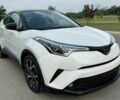 Белый Тойота C-HR, объемом двигателя 2 л и пробегом 38 тыс. км за 11200 $, фото 2 на Automoto.ua