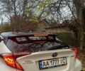 Тойота C-HR 2019 в Киеве на Automoto.ua Белый Тойота C-HR, объемом двигателя 1.8 л и пробегом 79 тыс. км за 25800 $, фото 11 на Automoto.ua