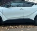 Тойота C-HR 2019 в Киеве на Automoto.ua Белый Тойота C-HR, объемом двигателя 1.8 л и пробегом 79 тыс. км за 25800 $, фото 9 на Automoto.ua