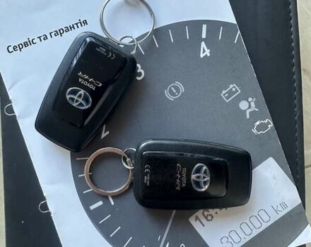 Білий Тойота C-HR, об'ємом двигуна 1.8 л та пробігом 92 тис. км за 25500 $, фото 7 на Automoto.ua