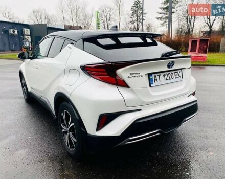 Белый Тойота C-HR, объемом двигателя 1.99 л и пробегом 91 тыс. км за 26350 $, фото 6 на Automoto.ua