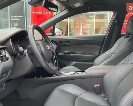Белый Тойота C-HR, объемом двигателя 1.99 л и пробегом 64 тыс. км за 27507 $, фото 5 на Automoto.ua