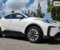 Белый Тойота C-HR, объемом двигателя 0 л и пробегом 17 тыс. км за 24500 $, фото 5 на Automoto.ua