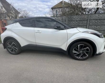 Белый Тойота C-HR, объемом двигателя 2 л и пробегом 30 тыс. км за 20500 $, фото 12 на Automoto.ua