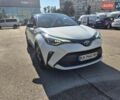 Белый Тойота C-HR, объемом двигателя 1.99 л и пробегом 52 тыс. км за 29400 $, фото 1 на Automoto.ua