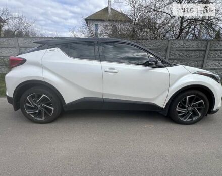 Белый Тойота C-HR, объемом двигателя 2 л и пробегом 30 тыс. км за 21000 $, фото 13 на Automoto.ua