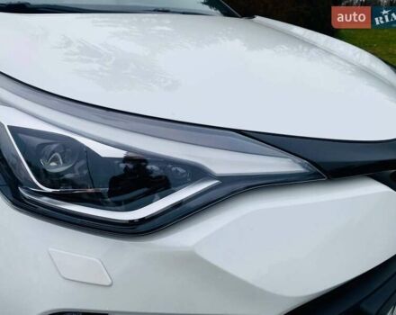 Белый Тойота C-HR, объемом двигателя 1.99 л и пробегом 91 тыс. км за 26350 $, фото 16 на Automoto.ua