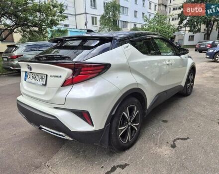 Белый Тойота C-HR, объемом двигателя 1.99 л и пробегом 55 тыс. км за 28400 $, фото 5 на Automoto.ua
