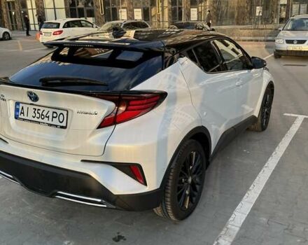 Белый Тойота C-HR, объемом двигателя 1.99 л и пробегом 74 тыс. км за 28500 $, фото 17 на Automoto.ua