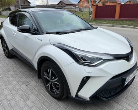 Білий Тойота C-HR, об'ємом двигуна 2 л та пробігом 73 тис. км за 26900 $, фото 7 на Automoto.ua