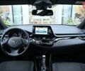 Белый Тойота C-HR, объемом двигателя 1.8 л и пробегом 81 тыс. км за 24905 $, фото 7 на Automoto.ua