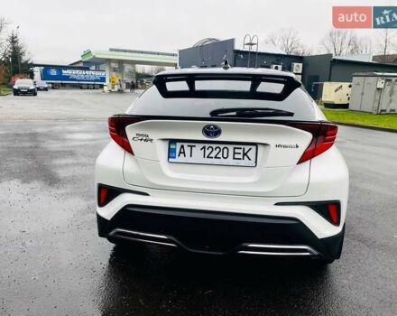 Белый Тойота C-HR, объемом двигателя 1.99 л и пробегом 91 тыс. км за 26350 $, фото 7 на Automoto.ua