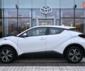 Белый Тойота C-HR, объемом двигателя 1.8 л и пробегом 81 тыс. км за 24905 $, фото 2 на Automoto.ua