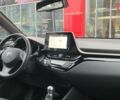 Белый Тойота C-HR, объемом двигателя 1.99 л и пробегом 64 тыс. км за 27507 $, фото 21 на Automoto.ua