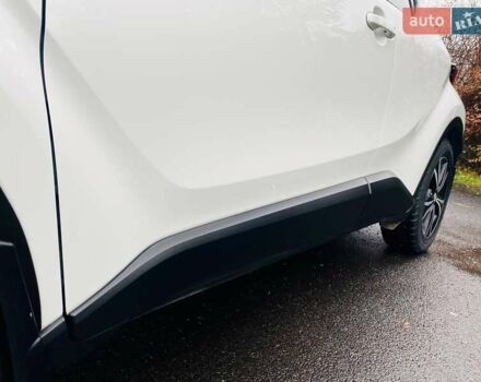 Белый Тойота C-HR, объемом двигателя 1.99 л и пробегом 91 тыс. км за 26350 $, фото 12 на Automoto.ua