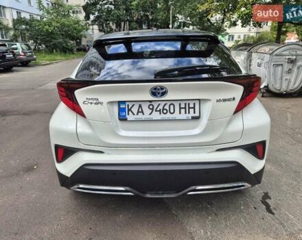 Белый Тойота C-HR, объемом двигателя 1.99 л и пробегом 55 тыс. км за 28400 $, фото 7 на Automoto.ua