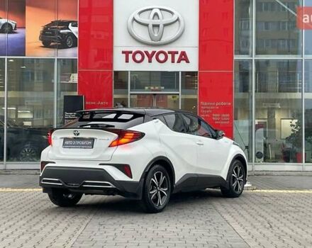 Белый Тойота C-HR, объемом двигателя 1.99 л и пробегом 64 тыс. км за 27507 $, фото 15 на Automoto.ua