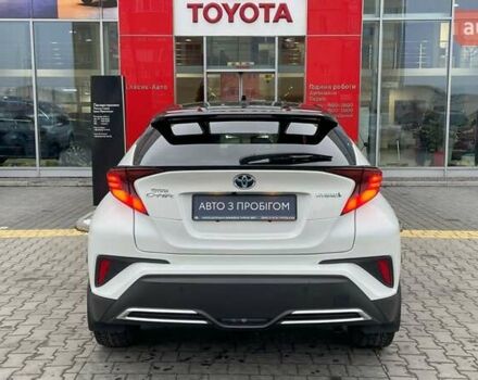 Белый Тойота C-HR, объемом двигателя 1.99 л и пробегом 64 тыс. км за 27507 $, фото 18 на Automoto.ua