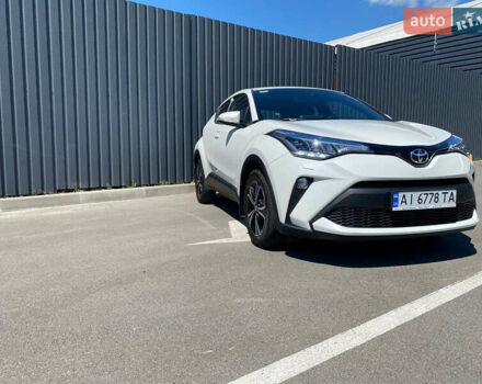 Білий Тойота C-HR, об'ємом двигуна 1.2 л та пробігом 40 тис. км за 24900 $, фото 3 на Automoto.ua