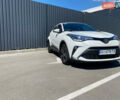 Белый Тойота C-HR, объемом двигателя 1.2 л и пробегом 40 тыс. км за 25500 $, фото 2 на Automoto.ua