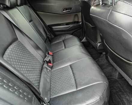 Білий Тойота C-HR, об'ємом двигуна 2 л та пробігом 46 тис. км за 9000 $, фото 7 на Automoto.ua