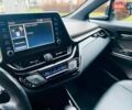 Белый Тойота C-HR, объемом двигателя 1.99 л и пробегом 91 тыс. км за 26350 $, фото 22 на Automoto.ua