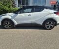 Белый Тойота C-HR, объемом двигателя 1.99 л и пробегом 52 тыс. км за 29400 $, фото 1 на Automoto.ua