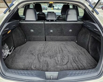 Білий Тойота C-HR, об'ємом двигуна 2 л та пробігом 46 тис. км за 9000 $, фото 9 на Automoto.ua