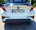 Белый Тойота C-HR, объемом двигателя 53 л и пробегом 55 тыс. км за 17000 $, фото 3 на Automoto.ua