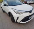 Білий Тойота C-HR, об'ємом двигуна 1.99 л та пробігом 25 тис. км за 26000 $, фото 2 на Automoto.ua