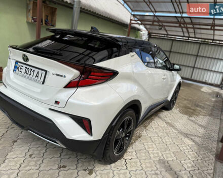 Белый Тойота C-HR, объемом двигателя 1.99 л и пробегом 135 тыс. км за 26900 $, фото 10 на Automoto.ua