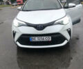 Белый Тойота C-HR, объемом двигателя 2 л и пробегом 36 тыс. км за 28900 $, фото 1 на Automoto.ua