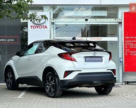 Белый Тойота C-HR, объемом двигателя 1.2 л и пробегом 48 тыс. км за 24519 $, фото 6 на Automoto.ua