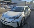 Белый Тойота C-HR, объемом двигателя 0 л и пробегом 50 тыс. км за 19500 $, фото 1 на Automoto.ua